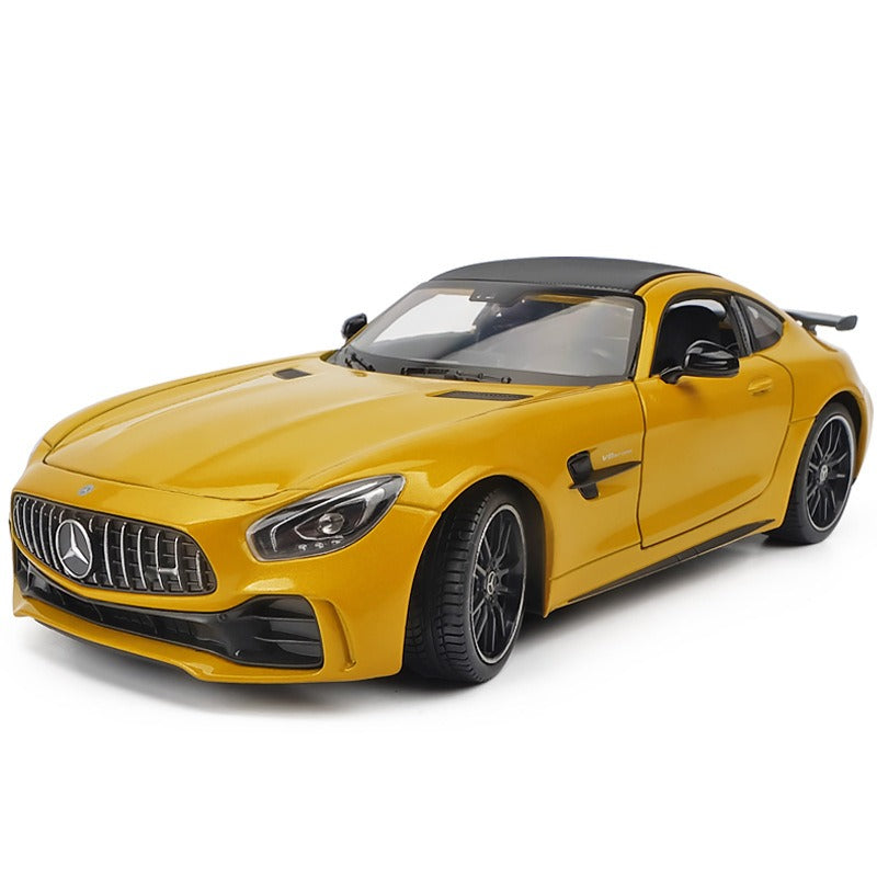 1:24 Mercedes-Benz AMG GTR