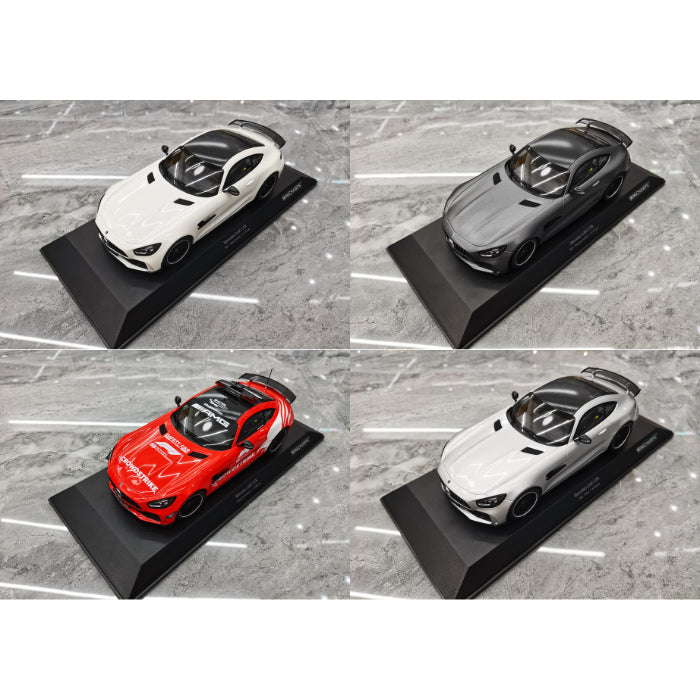 1:18 2021 Mercedes-Benz GTR AMG MERCEDES GT63 diecasts simulation alloy closed car model collection